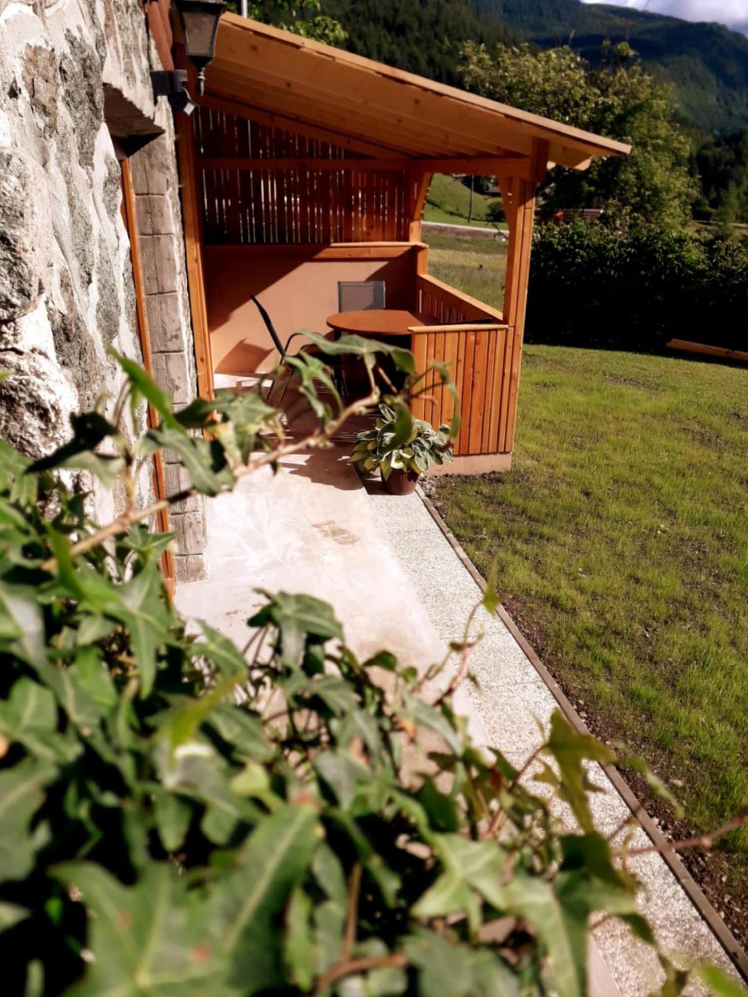 Apartmaji Brloznica Pod Veliko Planino Luce Екстер'єр фото